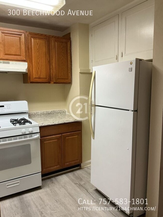 Photo - 300 Beechwood Ave