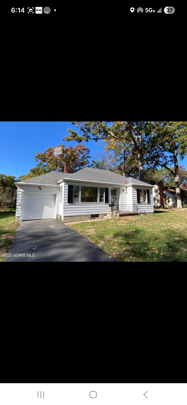 Photo - 3331 Van Fleet Pky