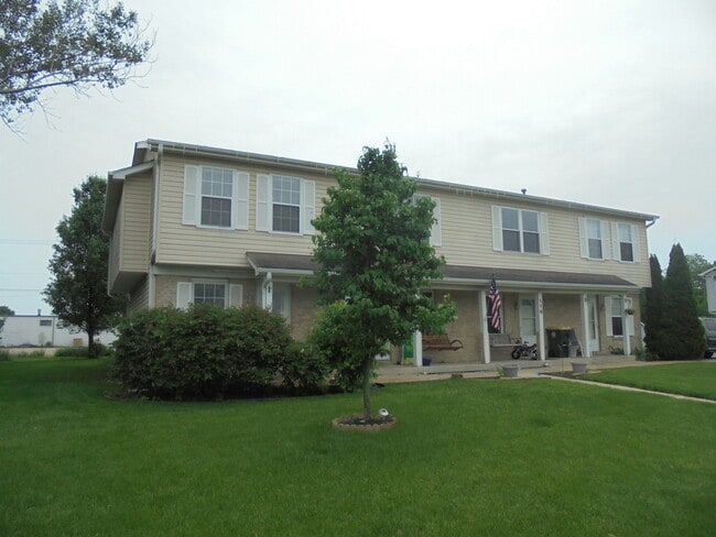 Building Photo - 116 Colonial Pkwy