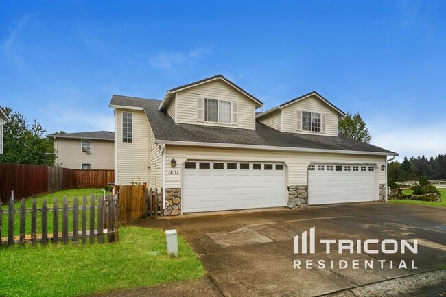 Building Photo - 1407 SW 7th Ct Rental