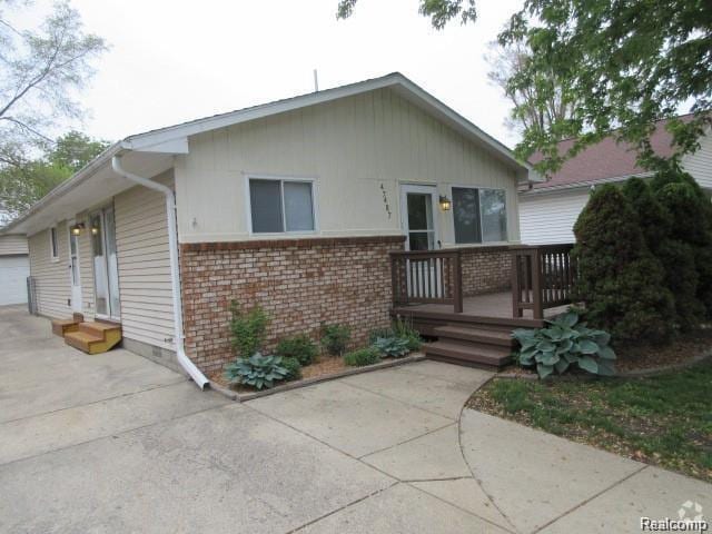 Building Photo - 47487 Greenview Rd Rental