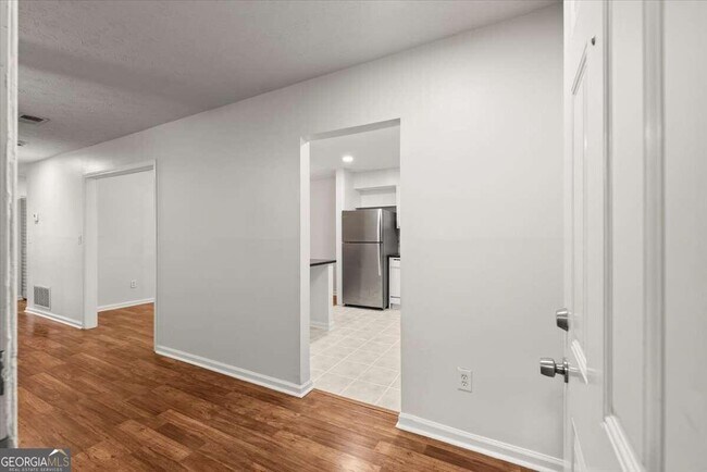 Photo - 705 Parkaire Crossing