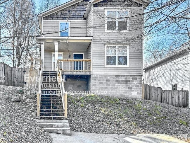 Building Photo - 1444 Rome Dr NW Rental