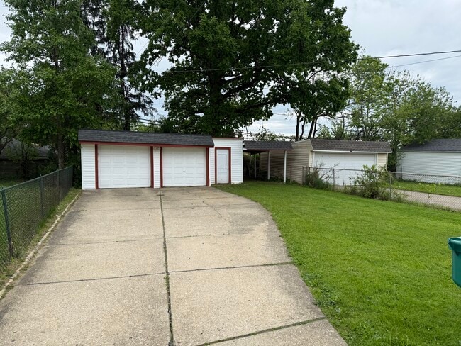 Photo - 14805 Reddington Ave