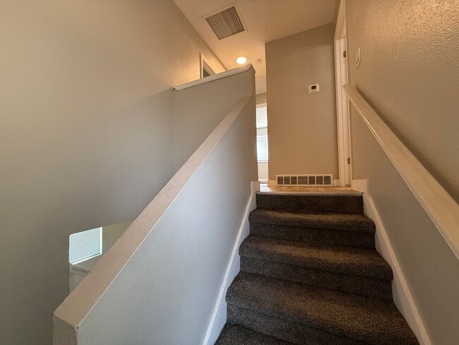 Photo - 680 E Malibu Dr