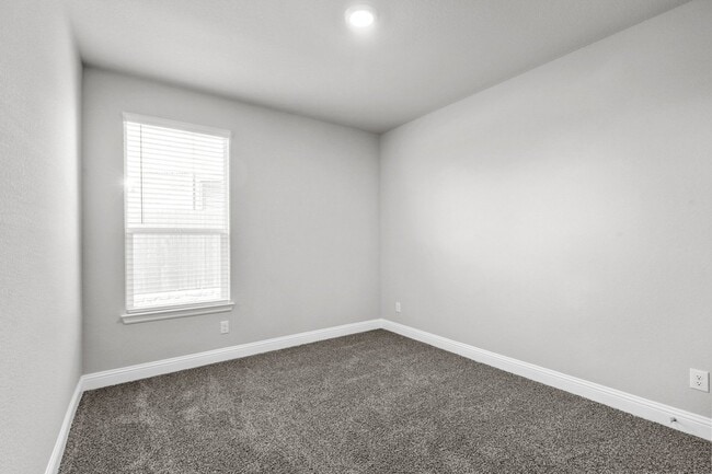 Photo - 1400 Razorbill Rd
