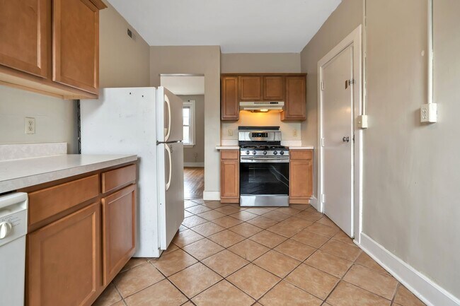 Photo - 17 Howe Street