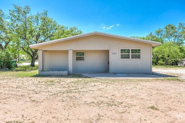Building Photo - NOW AVAILABLE!!! Updated 2 bedroom 1 bath ... Rental