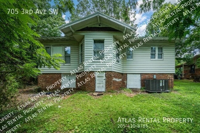 Photo - 705 3rd Ave SW