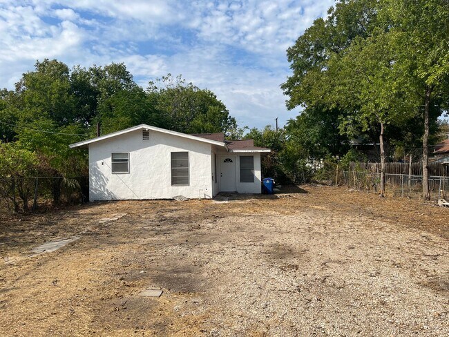 Photo - 3723 W Martin St