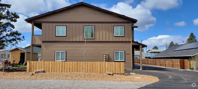 Building Photo - 2174 SW 19th St Unit 1 Rental