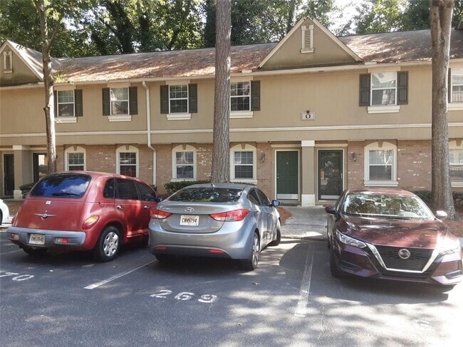 Building Photo - 6900 Roswell Rd Rental