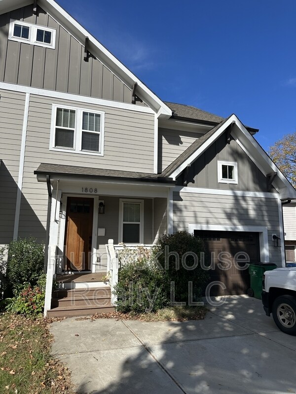 Photo - 1808 Berryhill Rd