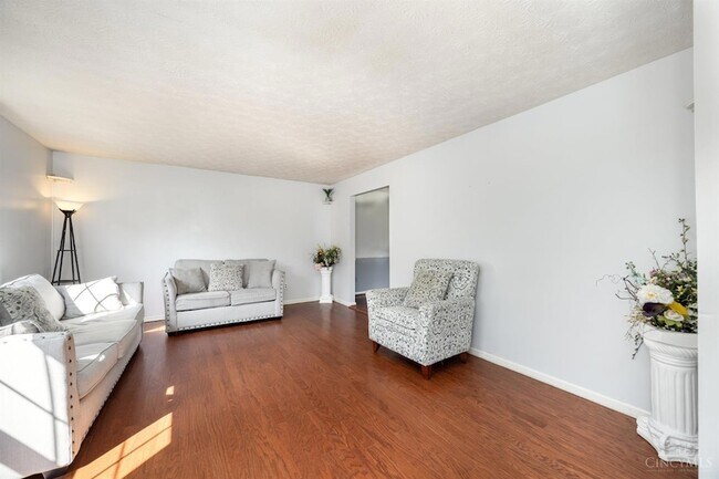 Photo - 5084 Francisvalley Ct