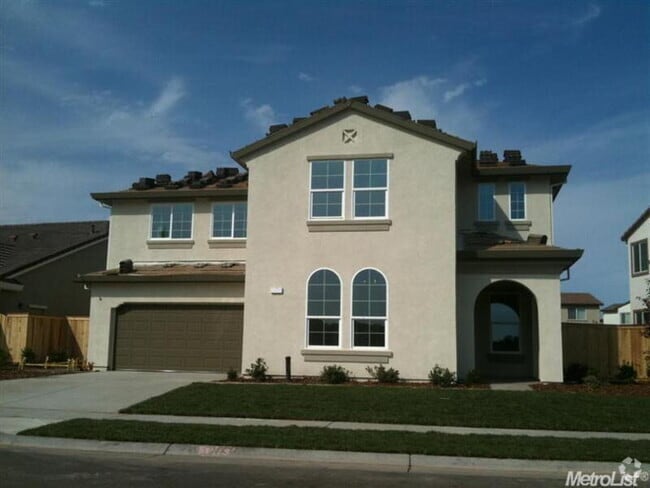 Building Photo - 2297 Big Creek Way Rental