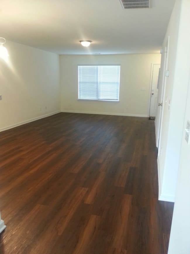 Photo - 56 Hasty Point Rd