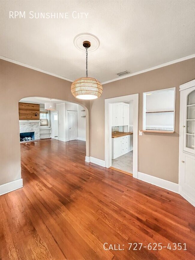 Photo - 748 32nd Ave N