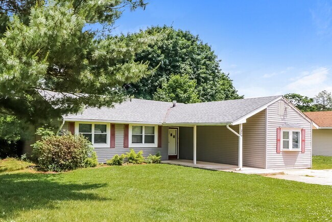 Photo - 244 Mantua Blvd