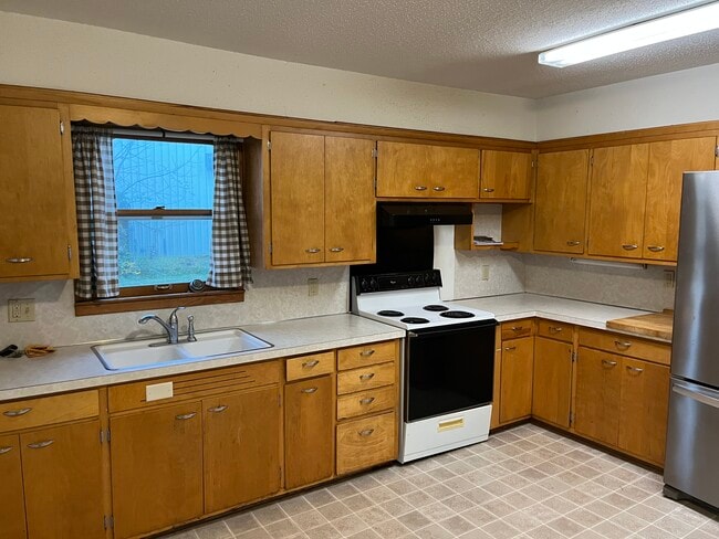 Building Photo - 455 S Arch Ave Rental