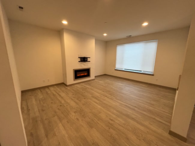 Photo - 9020 4th Ave S