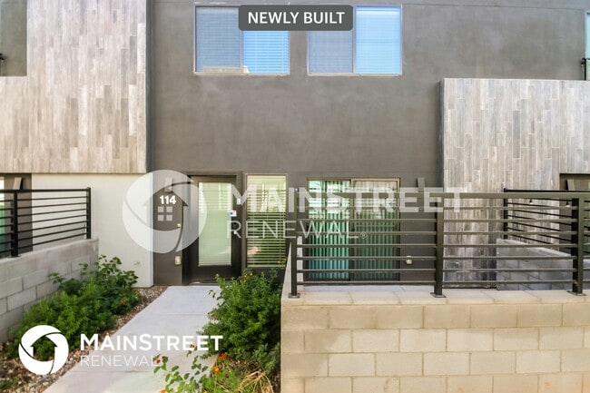 Building Photo - 1119 S Stapley Dr Rental