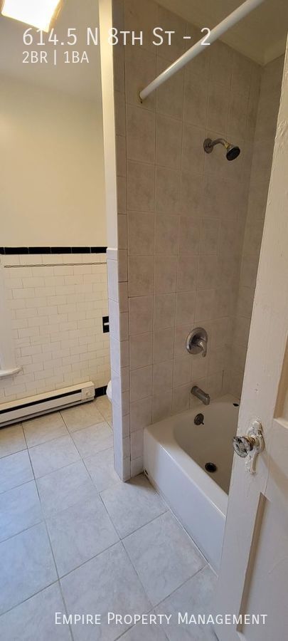 Photo - 2nd Floor 2 Bedroom 1 Bathroom Apartment i... Unit 2