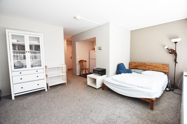 Photo - 555 E William St Unit 5K