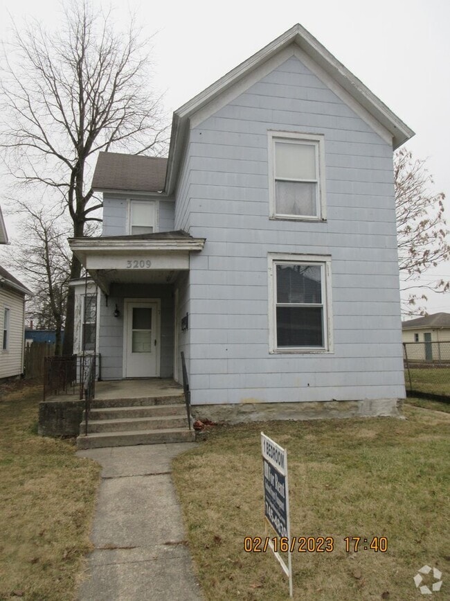 Building Photo - 3209 S Harrison St Unit Apt 1