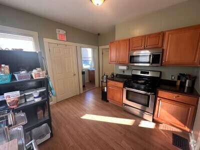 Building Photo - 374 Highland Ave Rental