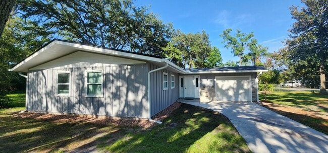 Building Photo - 3371 Thalia Rd Rental