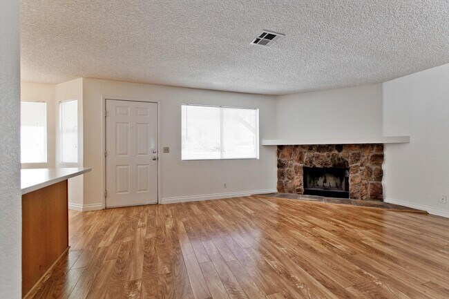 Photo - 1ST FLOOR CONDO CLOSE TO SUMMERLIN