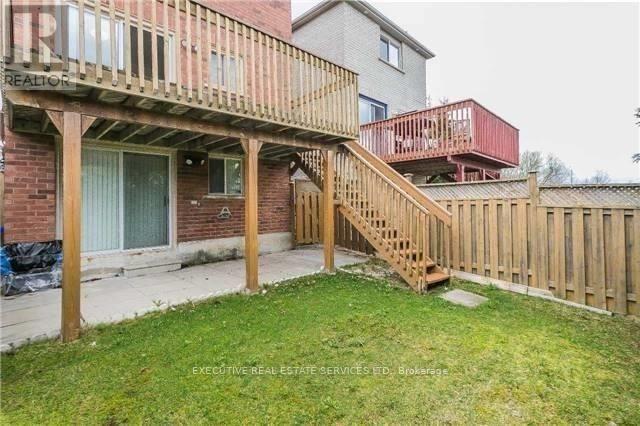 Photo - 246 Doubtfire Crescent