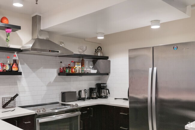 Communal Kitchen