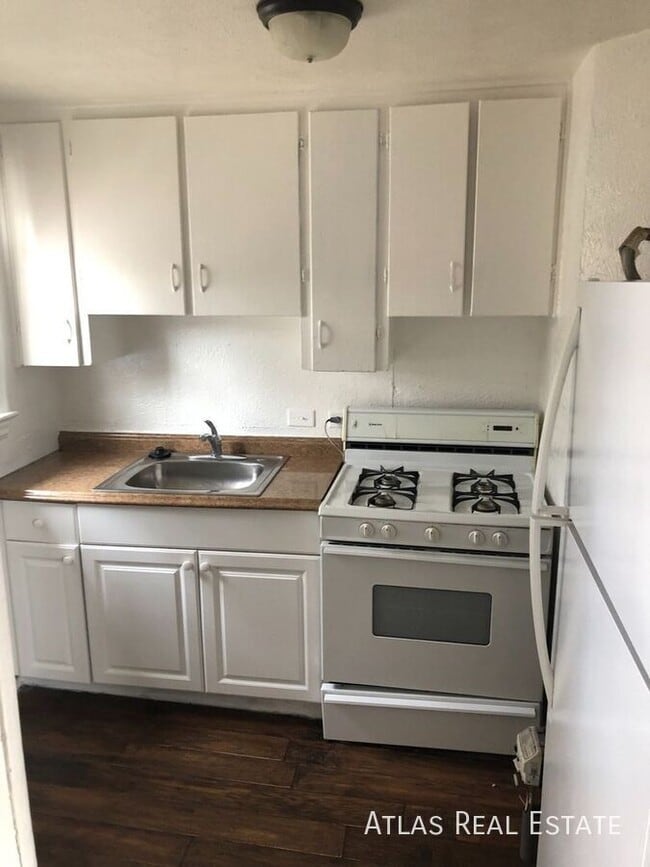 Photo - 7387 Oneida Dr