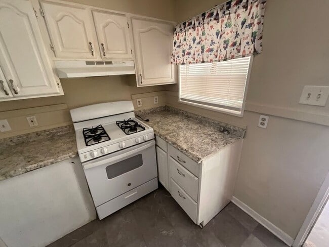 Photo - 3024 Oak Forest Dr