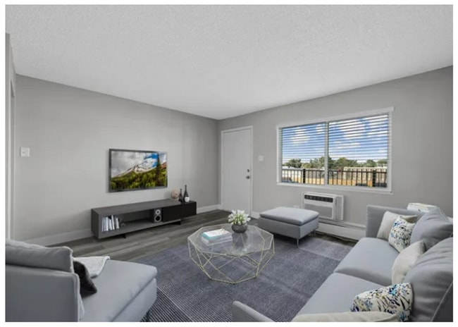 Photo - Nova Apartments -
