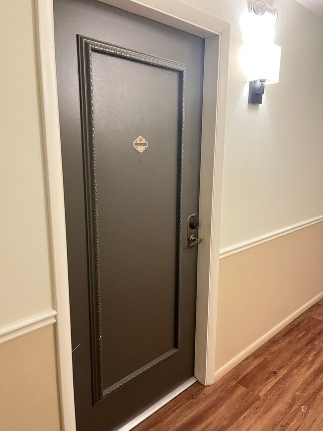 Photo - 444 N Clay Ave Unit 444 N Clay Ave