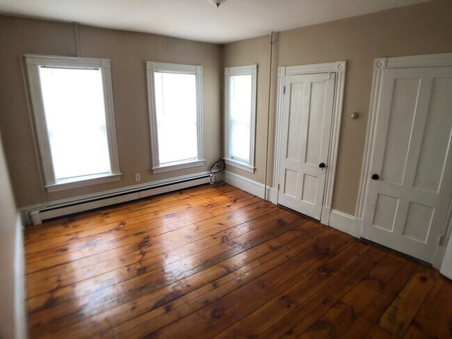 Photo - 42 Tyler St Unit 1