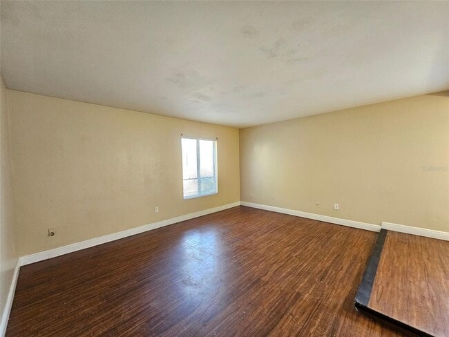 Photo - 7602 W Powhatan Ave Unidad 2