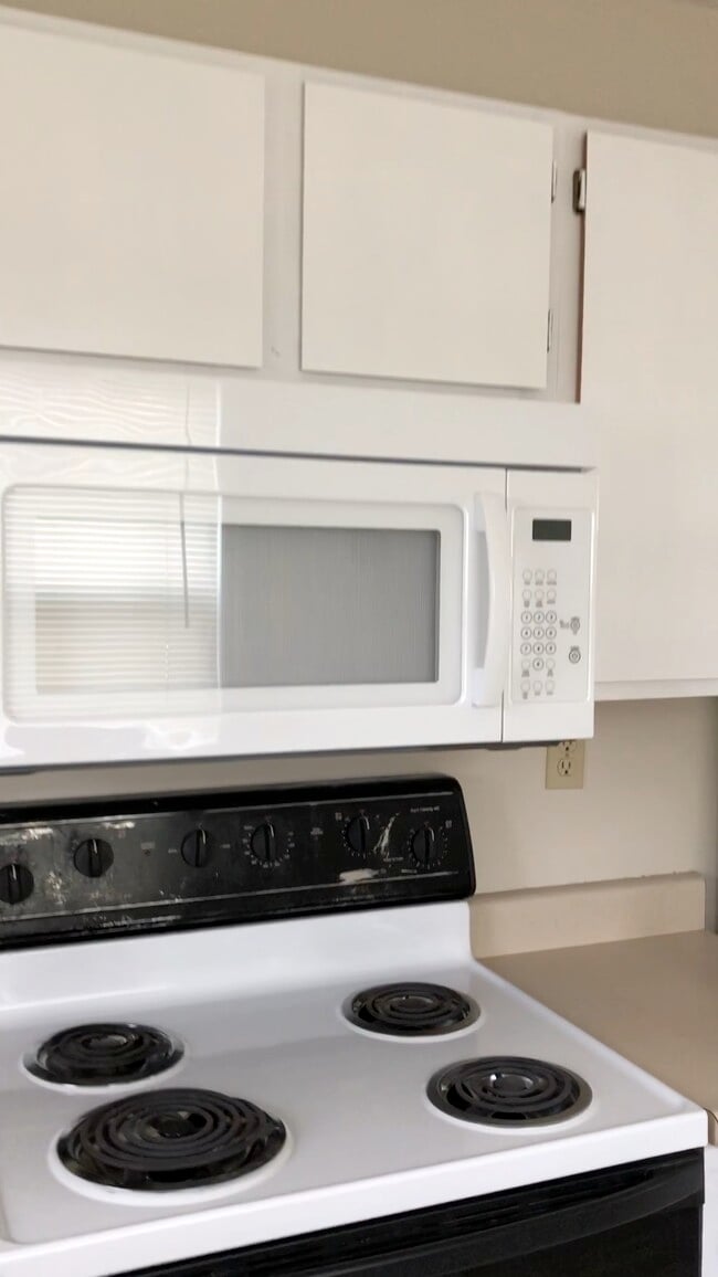 Photo - 114 Central Ave