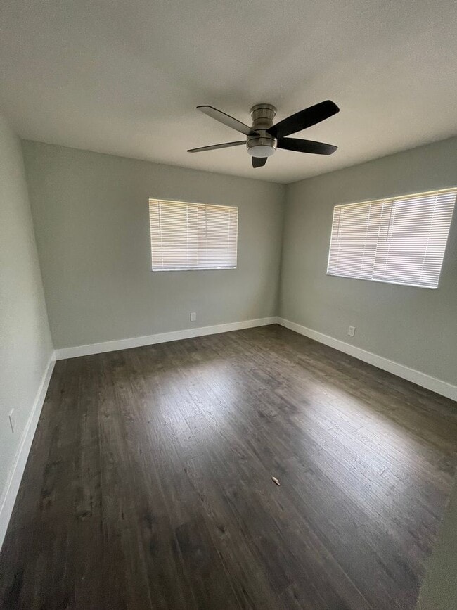 Photo - 1920 SW 47th Terrace Unidad 1