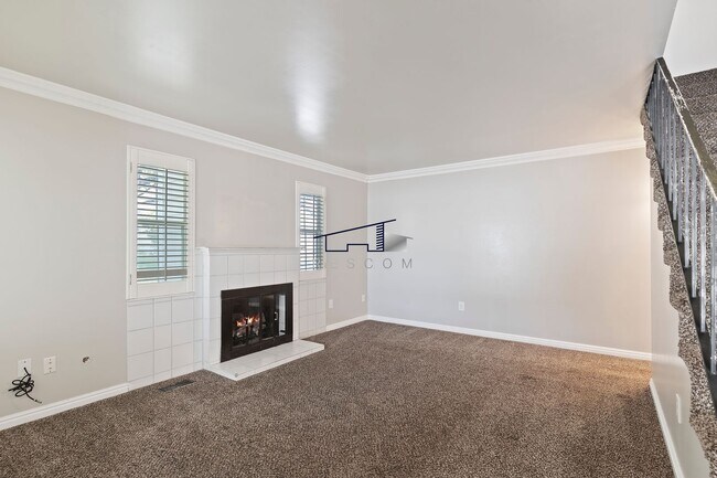 Photo - 77 Pheasantbrook Cir