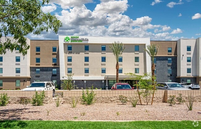 Building Photo - Furnished Studio-Phoenix - Chandler - Airport Rental