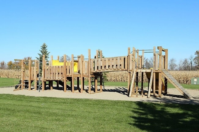 EAGLES POINT APARTMENTS