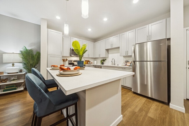 Ascend Ridgewood Lakes