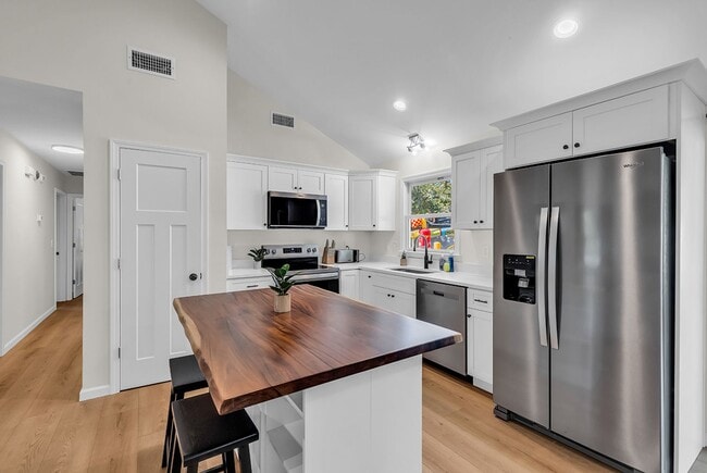 Photo - 2408 Causey Dr