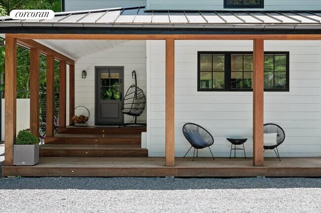 Photo - 15 Tyrone Dr