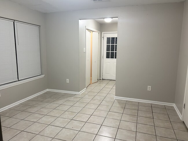 Photo - 3421 O'Neal Ln