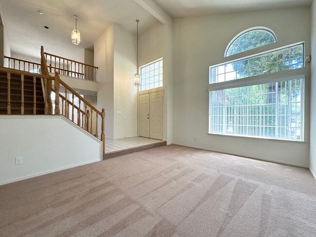 Photo - Beautiful 5 bedroom 3 bath home located in Antelope!