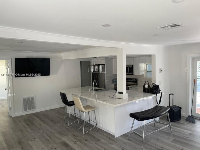 Photo - 2338 SW 17th Ave